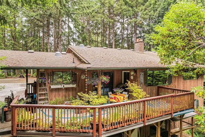 Property Photo: 2330 Damascus Rd BC V8H 2E7