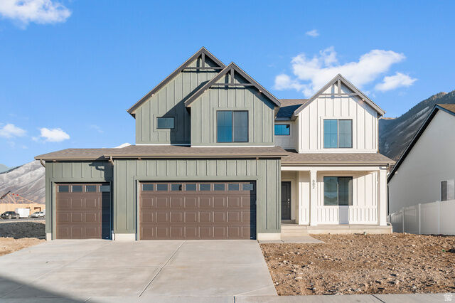Property Photo: 1743 E 920 N 256 UT 84653