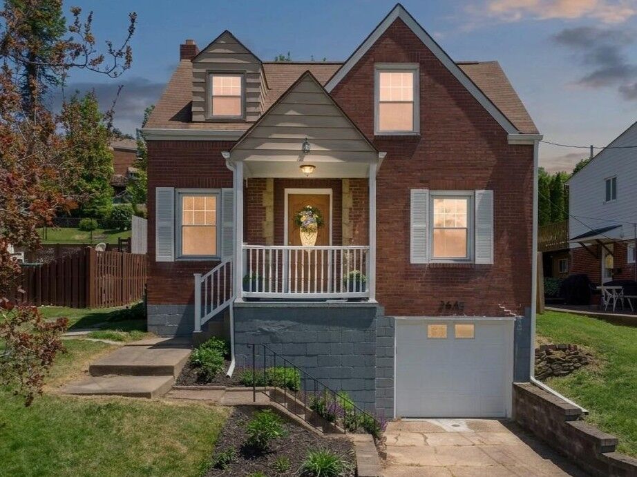 Property Photo: 3645 W Run Rd PA 15120