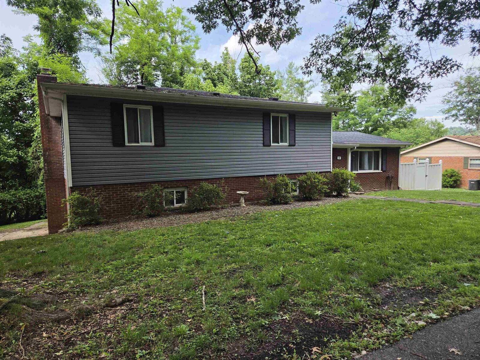 Property Photo: 104 Highland Court KY 41230