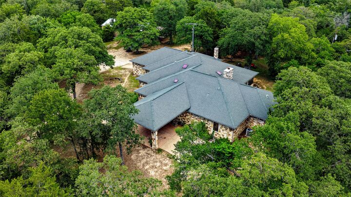 Property Photo: 1908 County Road 305 TX 76567