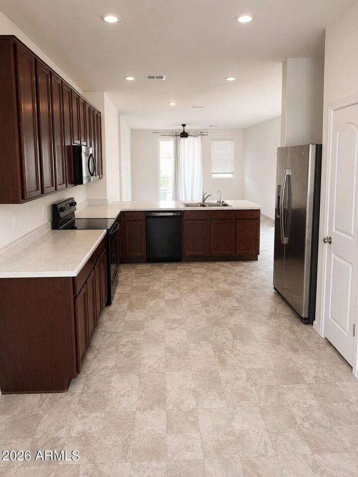 Property Photo:  12552 W Midway Avenue  AZ 85307 