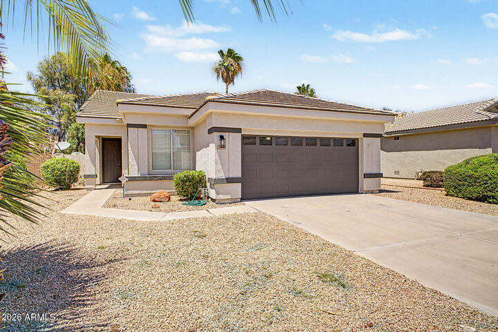 Property Photo: 1332 W Thompson Way AZ 85286