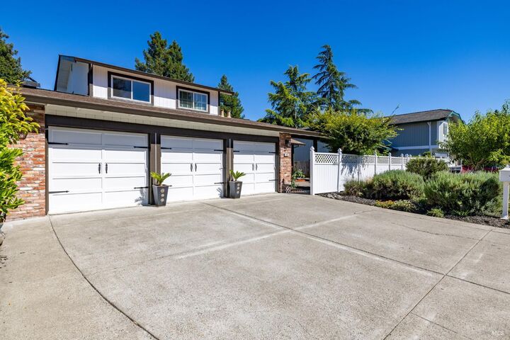 Property Photo:  4480 Fairway Drive  CA 94928 