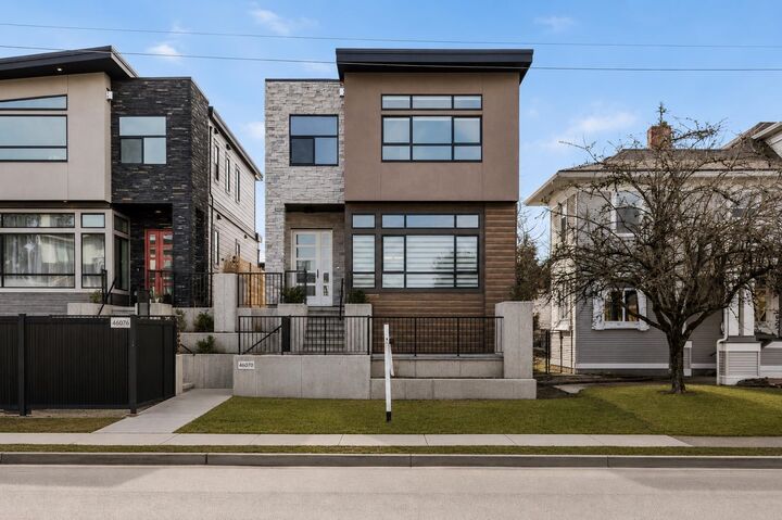46070 First Avenue — photo 1
