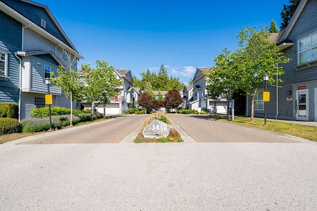 Property Photo: 5858 142 Street 46 BC V3X 0H2