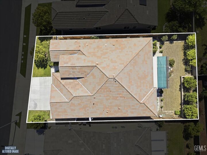 Property Photo: 9909 Stockholm Place CA 93306