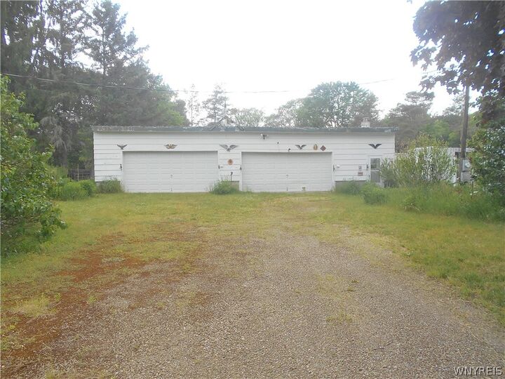Property Photo: 15 Sunset Drive NY 14042