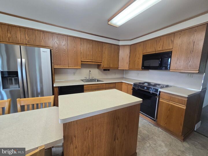 Property Photo:  951 Old Swede Road  PA 19518 