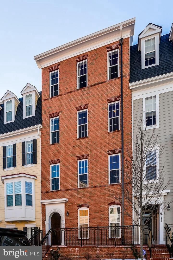 Property Photo:  7548 Morris Street 2 26  MD 20759 