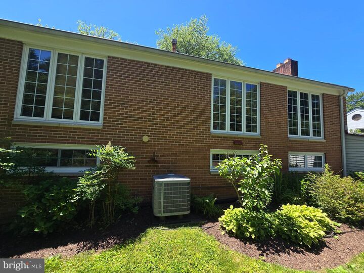 Property Photo:  1805 Great Falls Street  VA 22101 