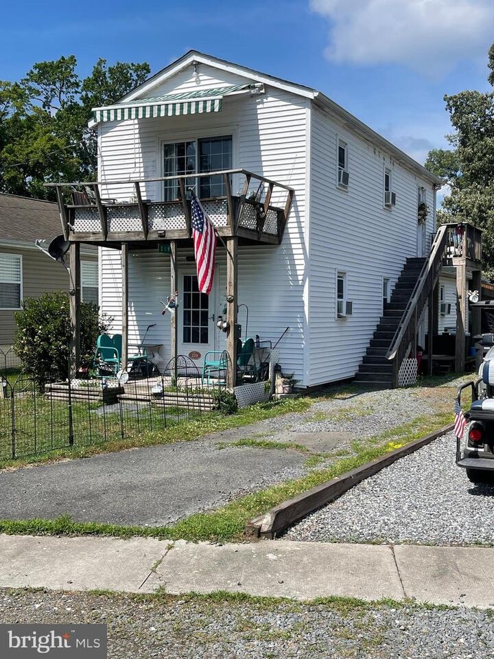 Property Photo:  219 Lossing Avenue  VA 22443 
