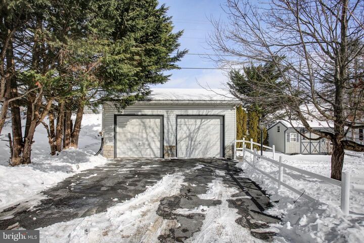 Property Photo: 15134 N Young Road PA 17225