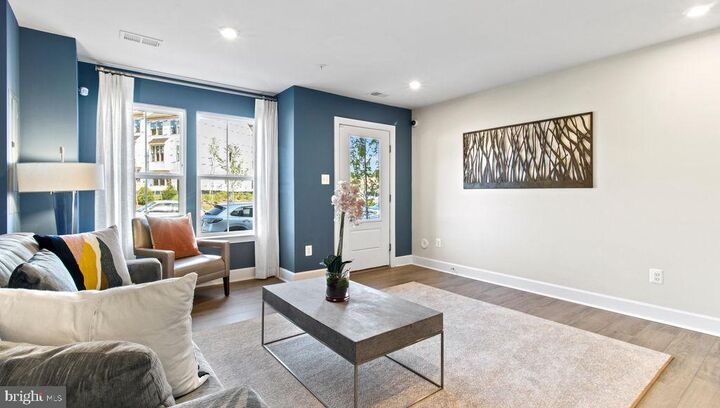 Property Photo: 7515 Braun Street MD 20707