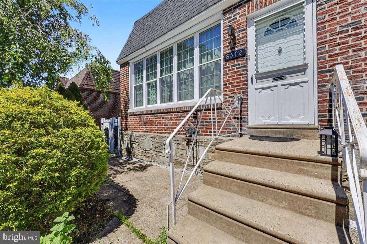 Property Photo: 8512 Frontenac Street PA 19152