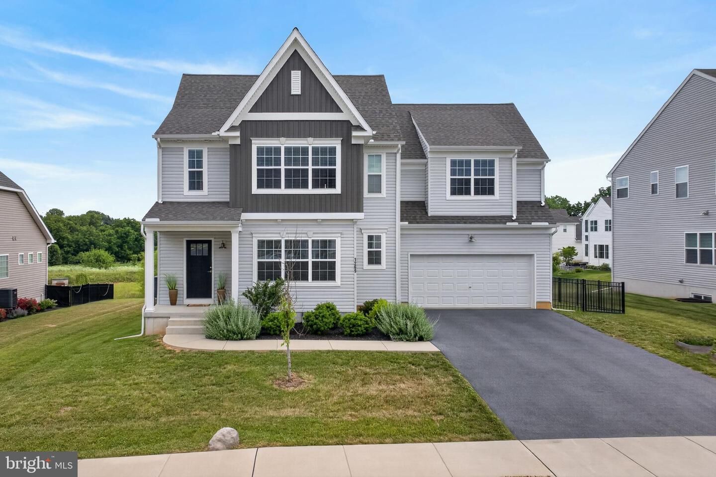 Property Photo: 1269 Homestead Lane PA 17601