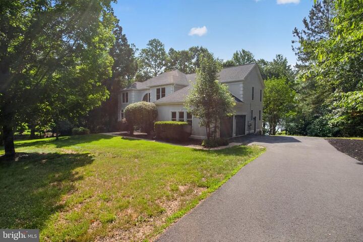 Property Photo:  10712 Perrin Cir  VA 22551 