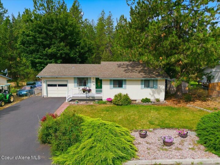 Property Photo: 1935 E Sundance Dr ID 83854