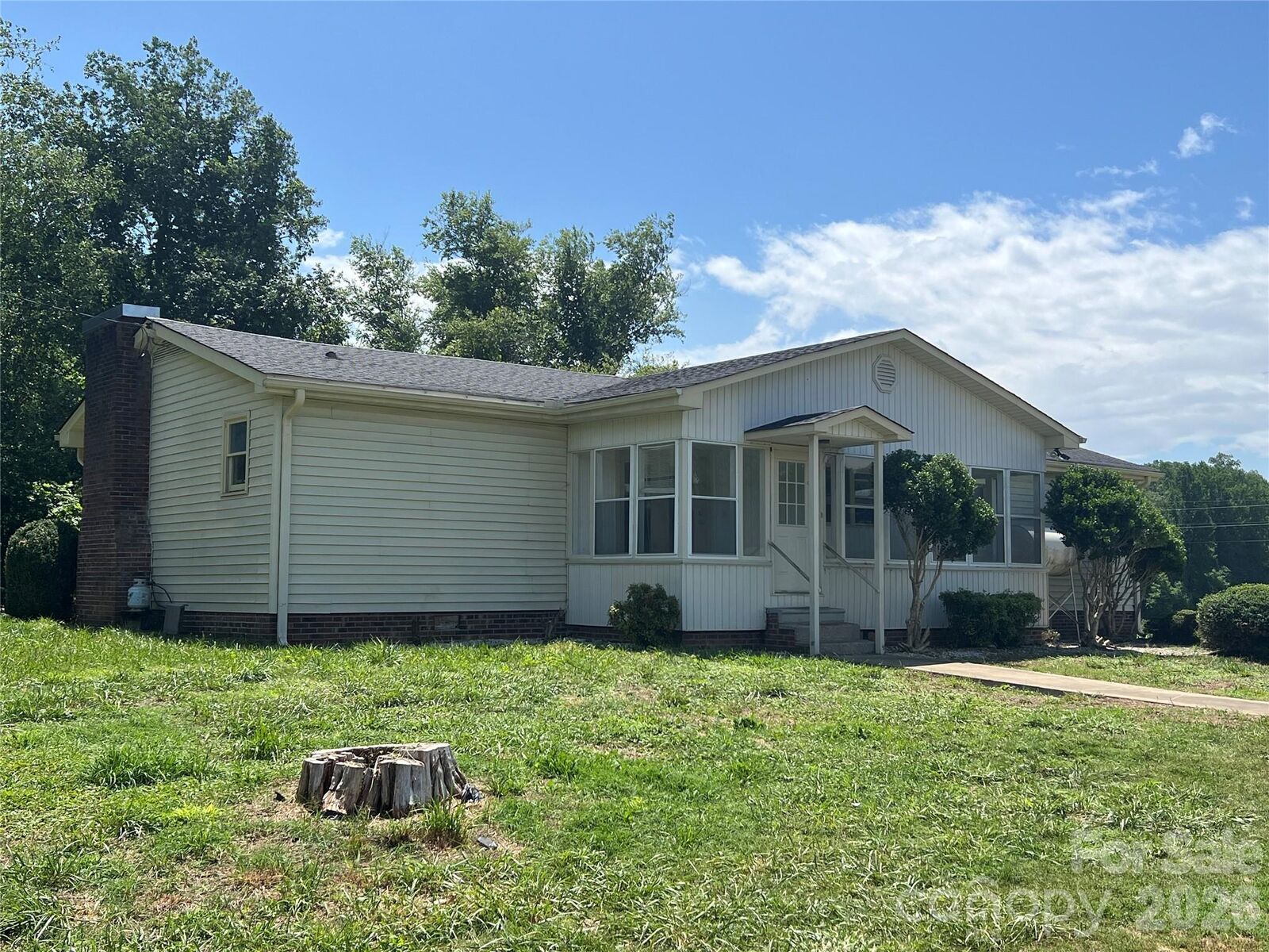 Property Photo: 4405 Maple Creek Road NC 28139