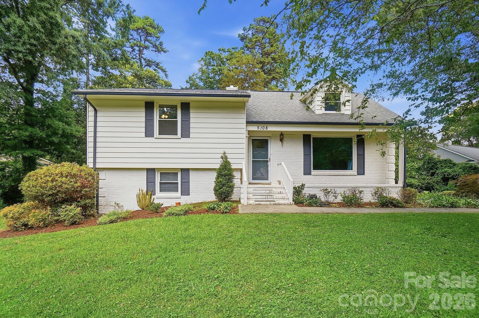 Property Photo:  5108 White Oak Road  NC 28210 