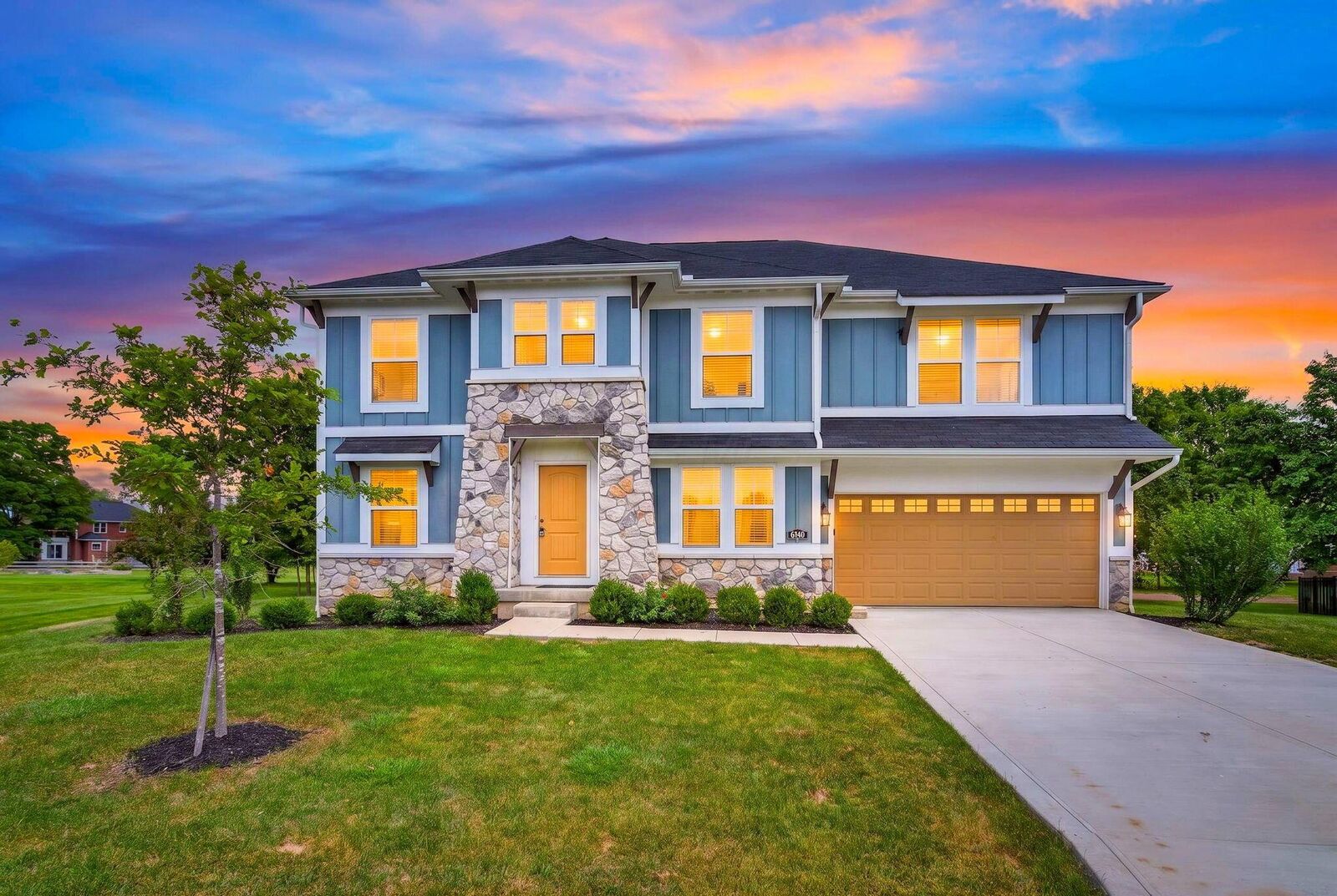 Property Photo: 6140 Barclay Court OH 43110