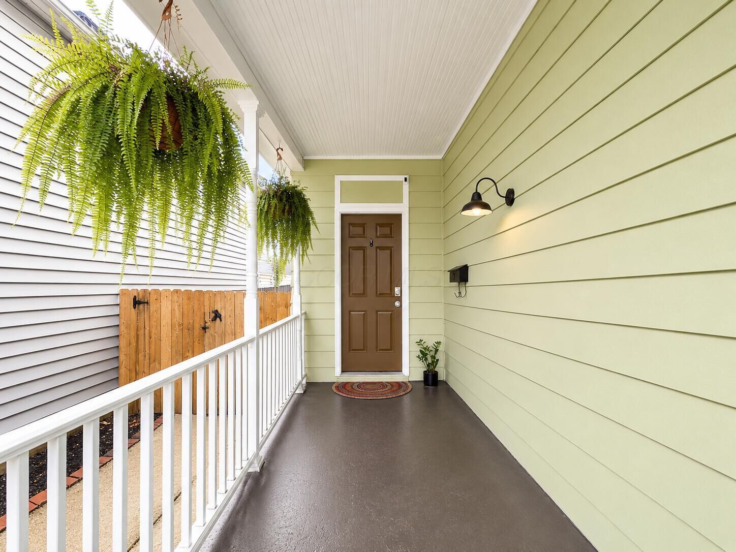 Property Photo: 761 Siebert Street OH 43206