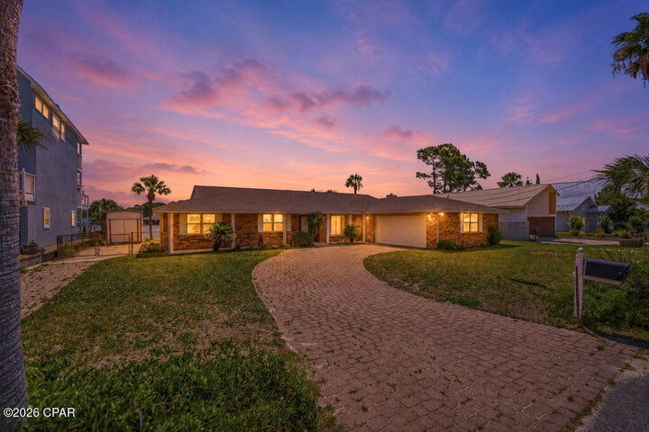 Property Photo: 7122 S Lagoon Drive FL 32408