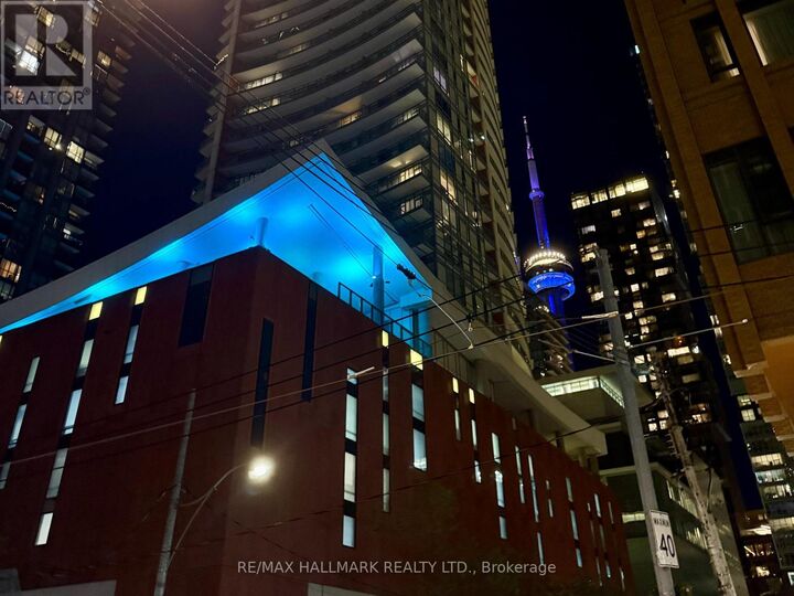 Property Photo:  21 Widmer Street 2501  ON M5V 0B8 
