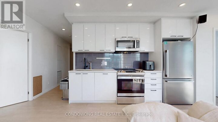 Property Photo: 1808 St Clair Avenue West 1101 ON M6N 0C1