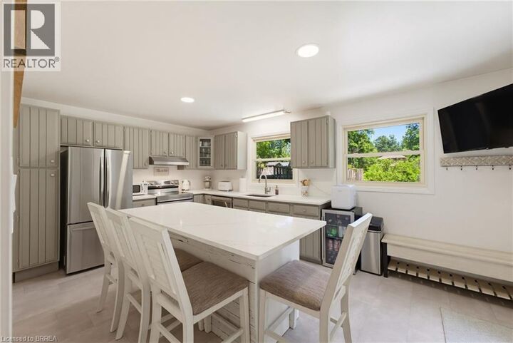 Property Photo: 10 King William Street ON N0E 1N0