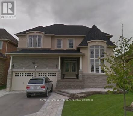 Property Photo: 3 Upperlinks Drive Bsmt ON L6P 2T9