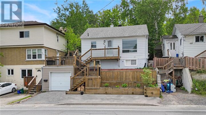 Property Photo:  830 Charlotte Street  ON P3E 4C4 