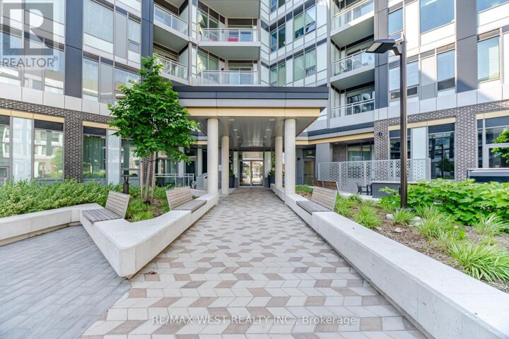 Property Photo:  2501 Saw Whet Boulevard 311  ON L6M 5N2 