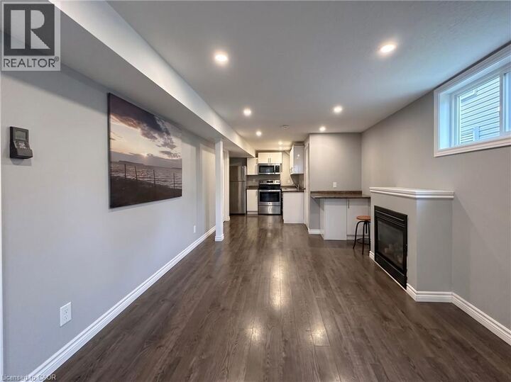Property Photo:  304 Lemon Grass Crescent B  ON N2N 3R5 
