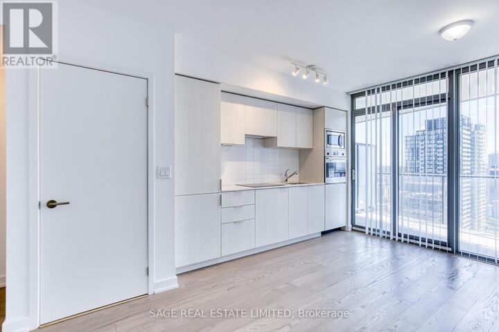 Property Photo: 11 Wellesley Street West 2613 ON M4Y 0G4