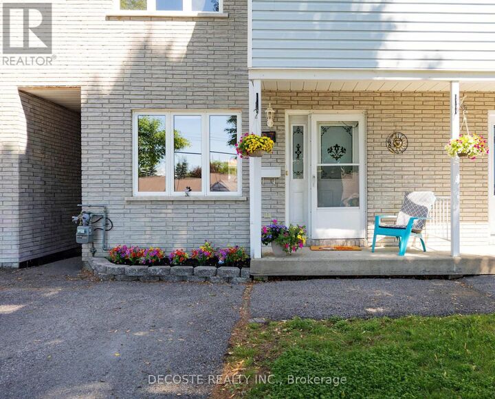 Property Photo:  87 St George Street East  ON K0C 1A0 