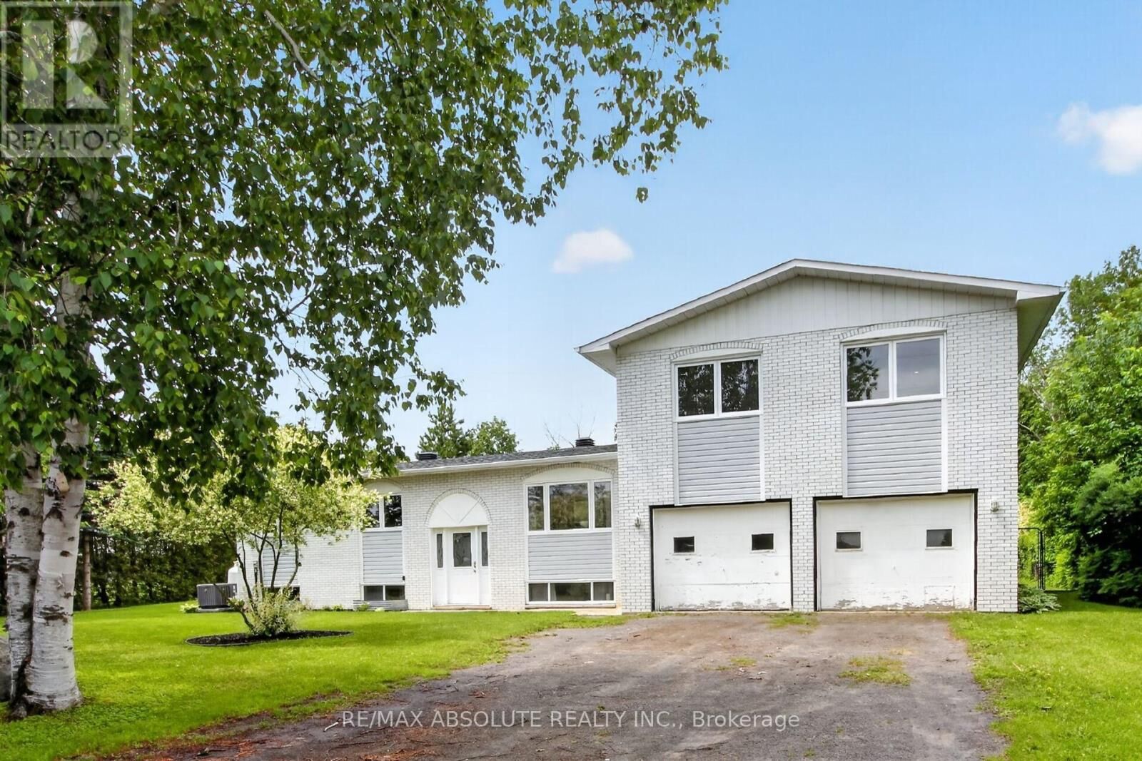 Property Photo:  900 Concession 5 Road  ON K0B 1L0 