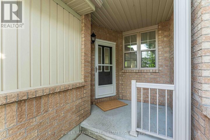 Property Photo:  326 Applecross Crescent  ON K2K 0C4 