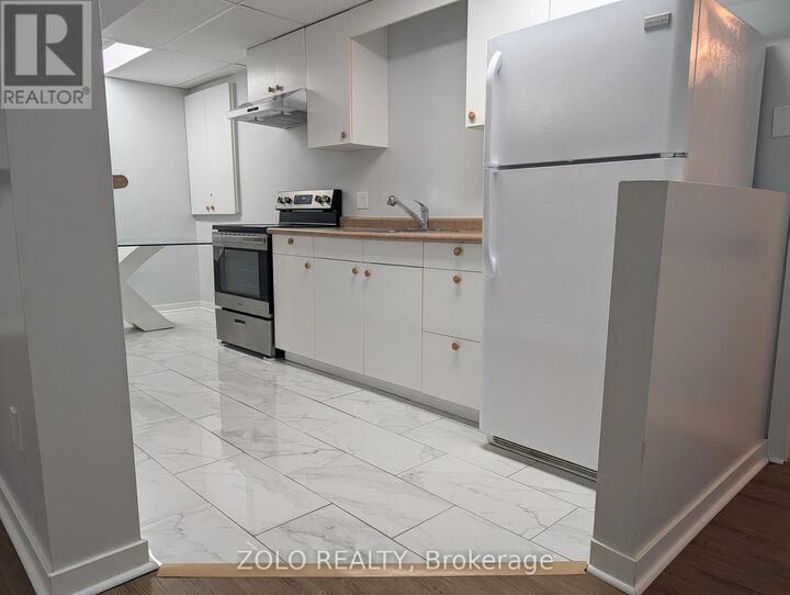 Property Photo: 31 Buchanan Street Lower ON L4M 6B5