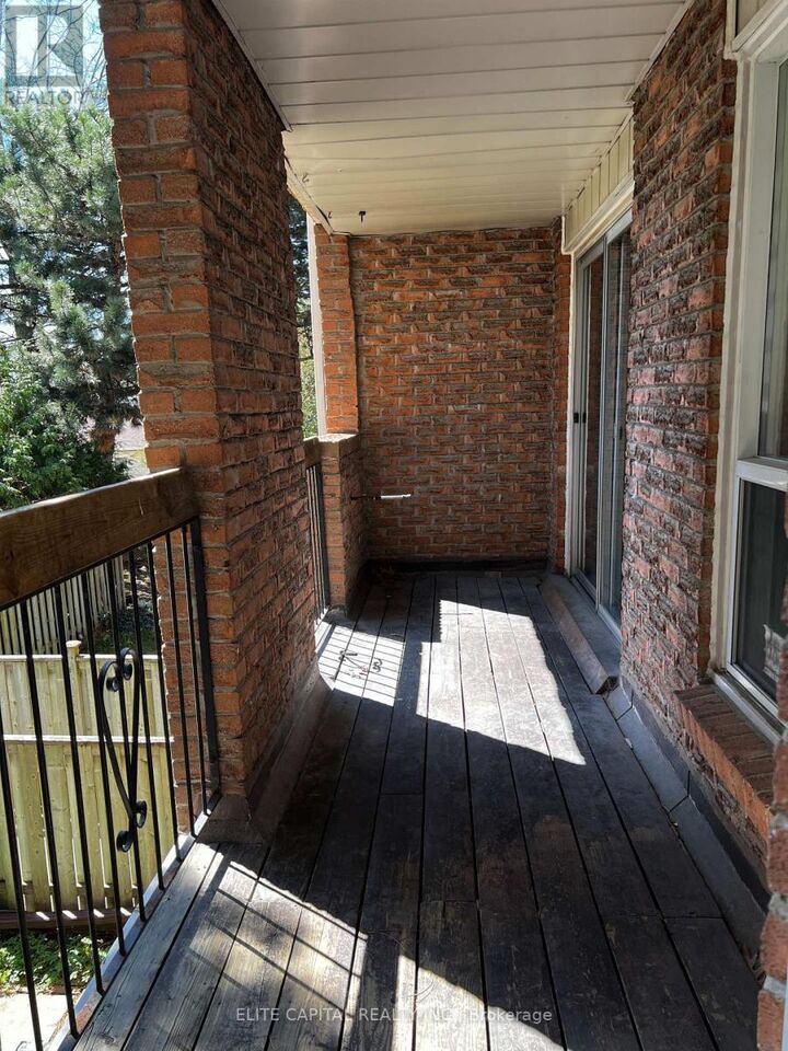 Property Photo:  74 Thimble Berry Way  ON M2H 3K7 