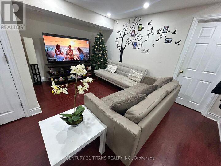 Property Photo: 2931 Bur Oak Avenue South Basment ON L6B 1E6
