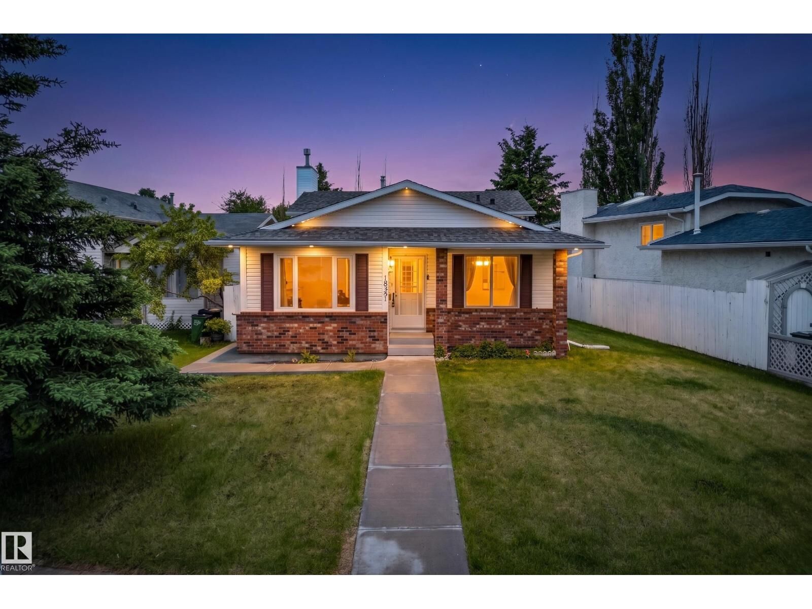 Property Photo: 18351 77 Av NW AB T5T 5T7