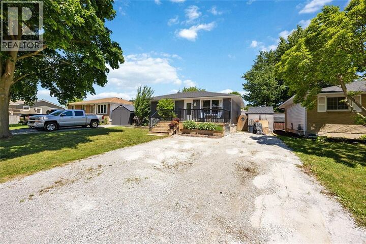 Property Photo:  144 Templeton Crescent  ON N0N 1H0 