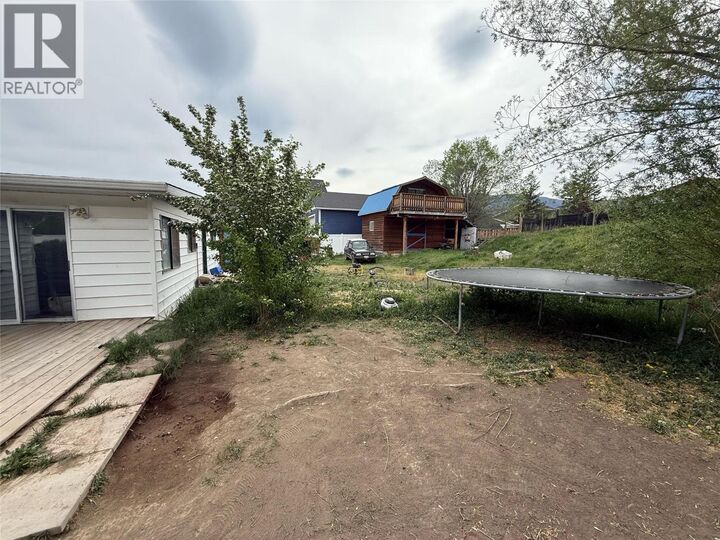 Property Photo: 1417 Fir Avenue BC V1K 1L1
