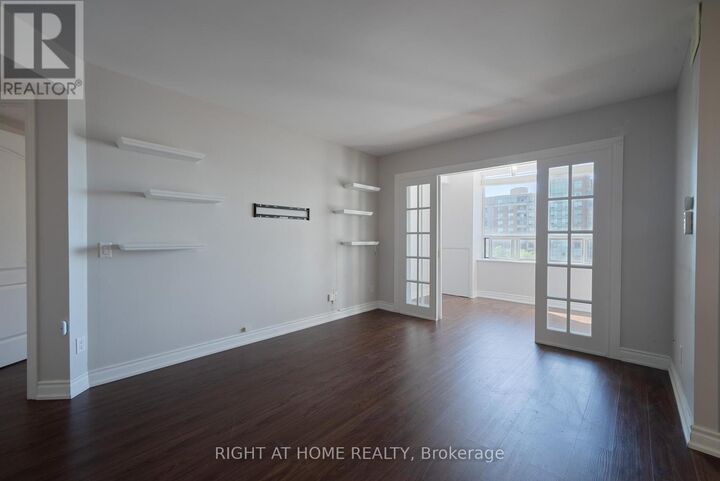 Property Photo:  115 Omni Drive 709  ON M1P 5B4 