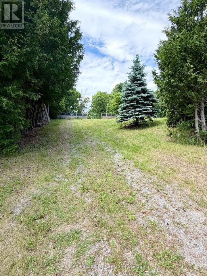 Property Photo:  126 Mill Street  ON K0K 1M0 