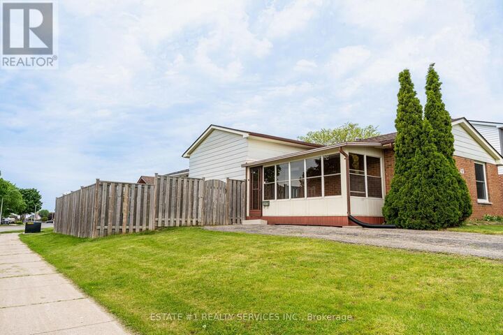 Property Photo:  43 Dyer Street  ON N5R 5K2 
