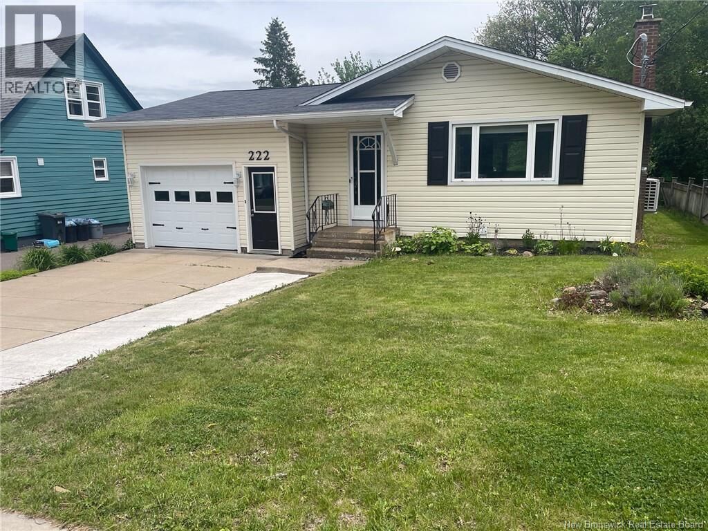 Property Photo:  222 Wedgewood  NB E1B 2E2 