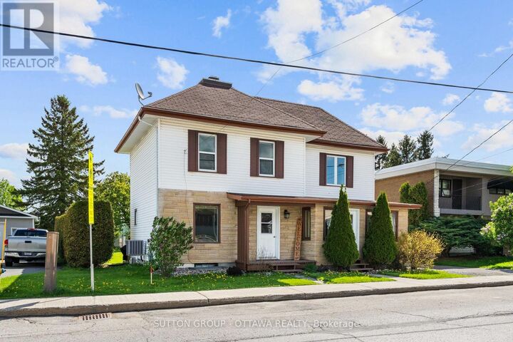 Property Photo: 1231 St Augustin Road ON K0A 1W0