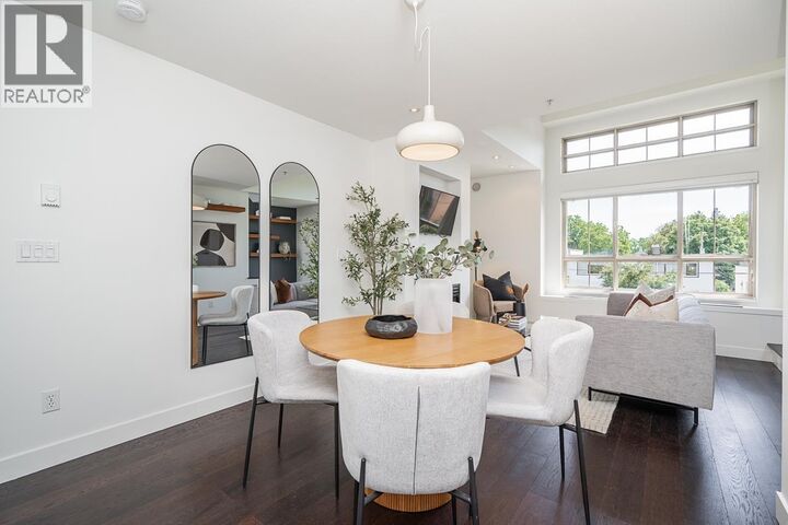 Property Photo:  2375 West Broadway 26  BC V6K 2E6 